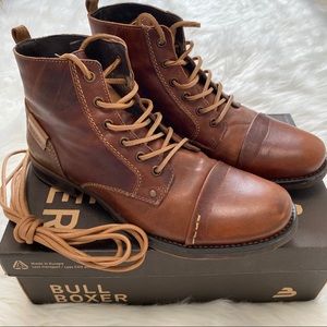 Brown Bullboxer Shoes